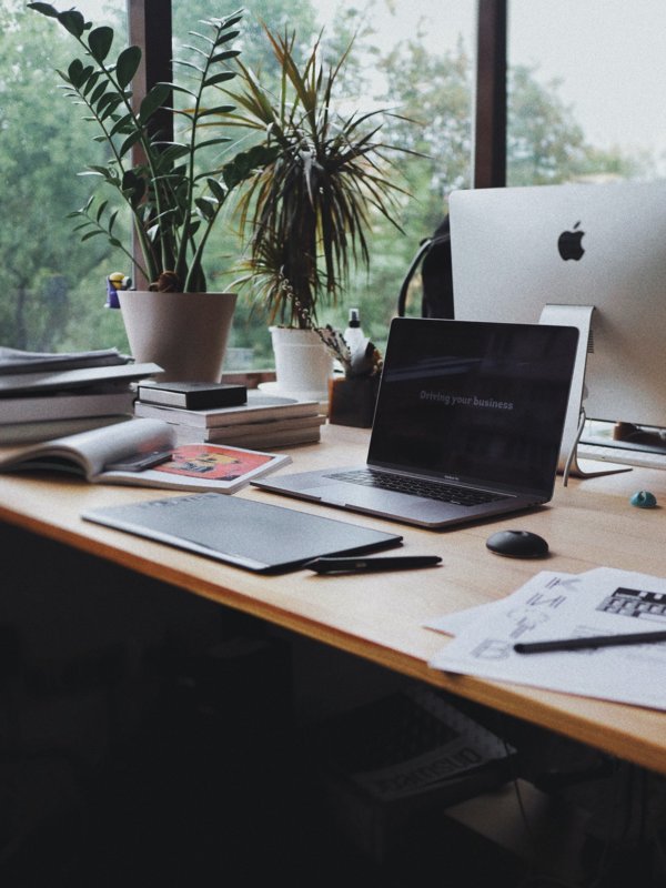 desk set up